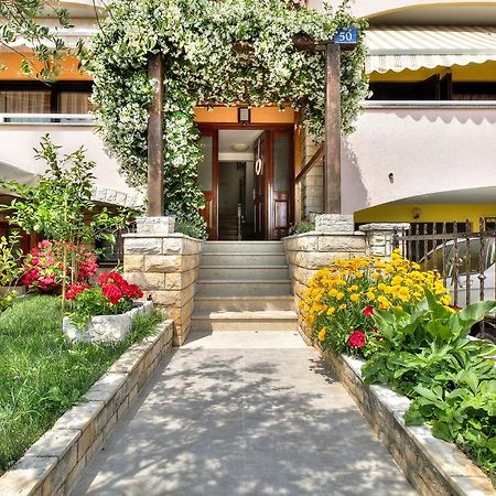 Apartment Roko Umag Exterior foto